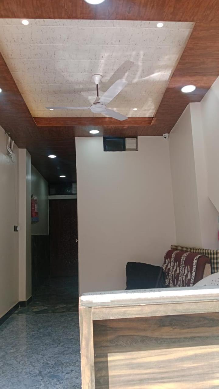 Golden Guest House Ujjain Εξωτερικό φωτογραφία